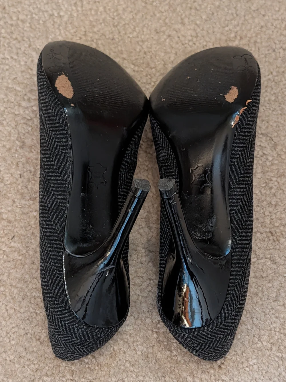 Jessica Simpson Black Herringbone Round-Toe Heels